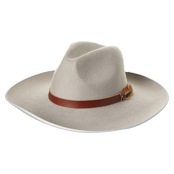 fallenBROKENstreet Accessories - NWOT fallenBROKENstreet Desperado Wide Grey Hat